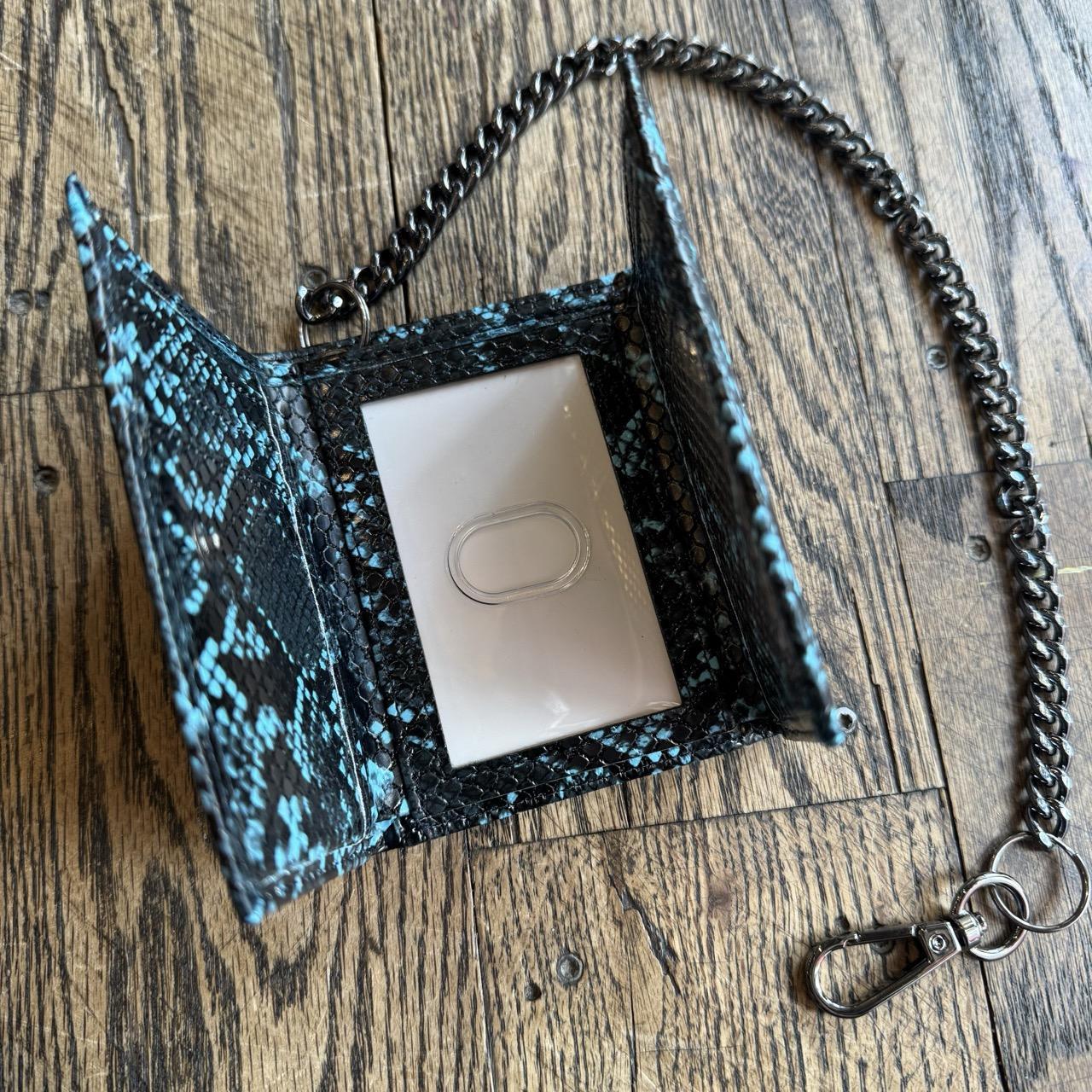 Loosey Blue Snake Chain Wallet