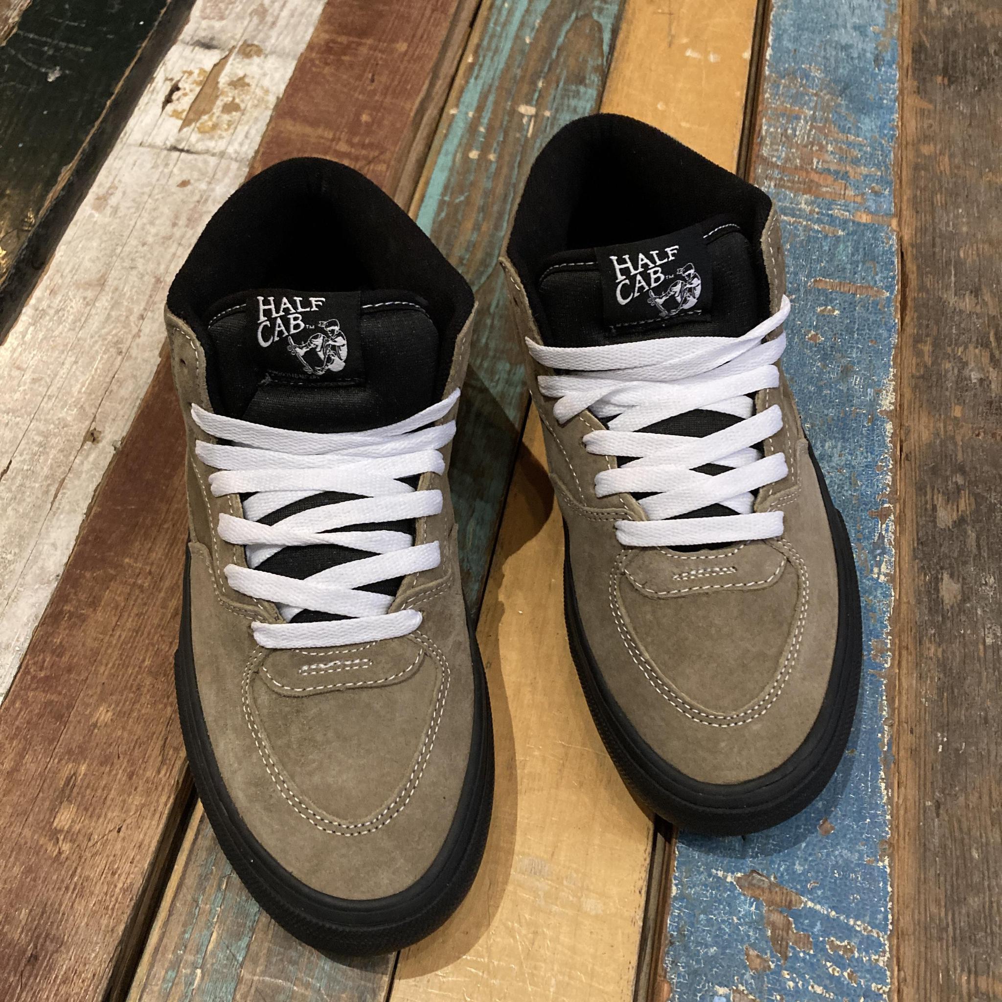 Vans Pig Suede Half Cab – Humidity