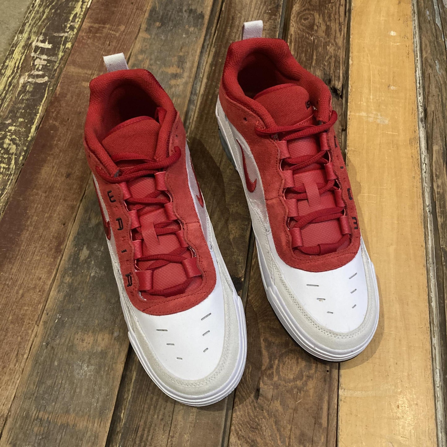 Nike SB Air Max ISHOD White/Varsity Red