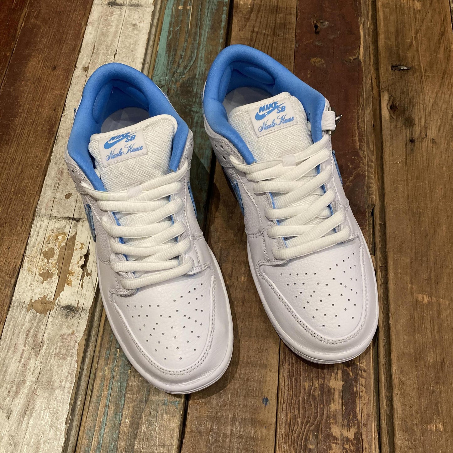 Nike SB Dunk Low Pro Nicole Hause Men's (White/University Blue)