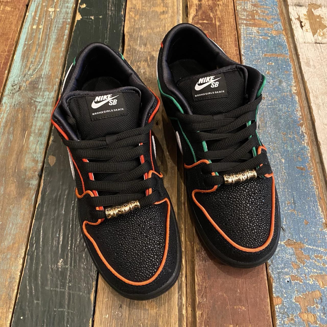 Nike SB Dunk Low Bronx Girls Skate