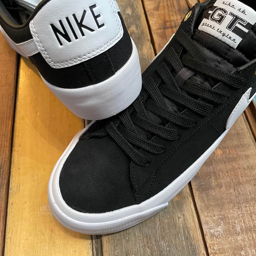 NIKE SB ZOOM GT BLAZER LOW Black/White – humidity