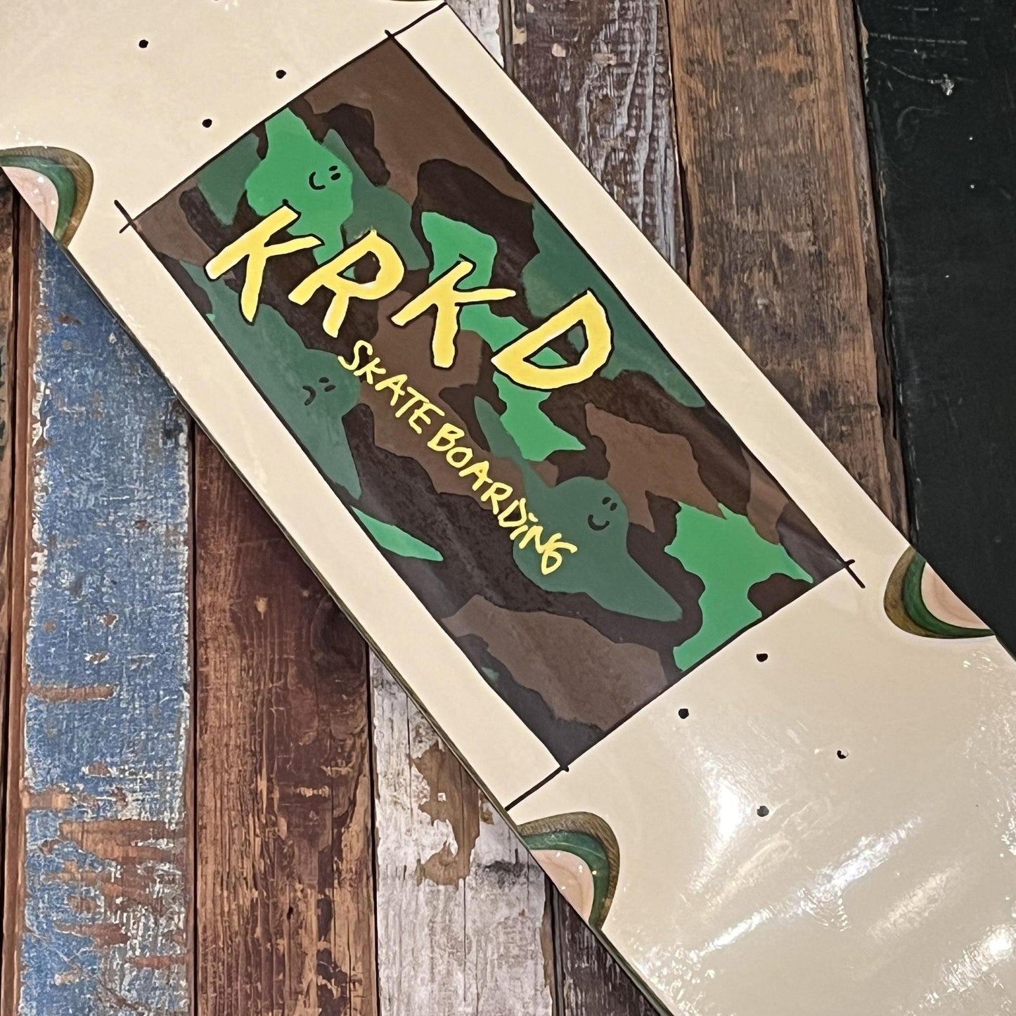 Krooked Kamo White 8.5" Deck