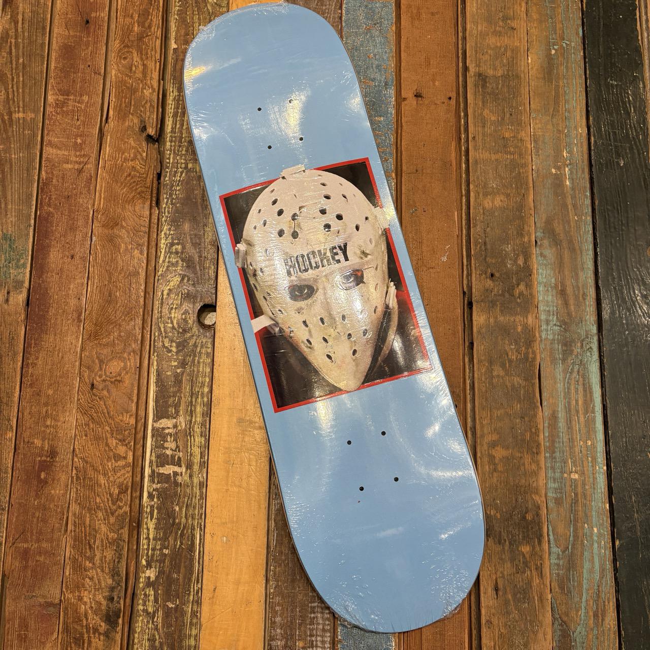 Hockey - War On Ice 9.0" Team - Shape 1 (Ice Blue)