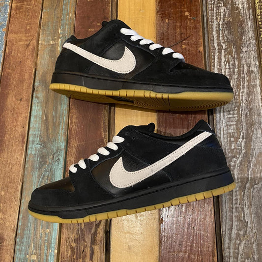 Nike Dunk Low Pro SB (Black/White/Gum)