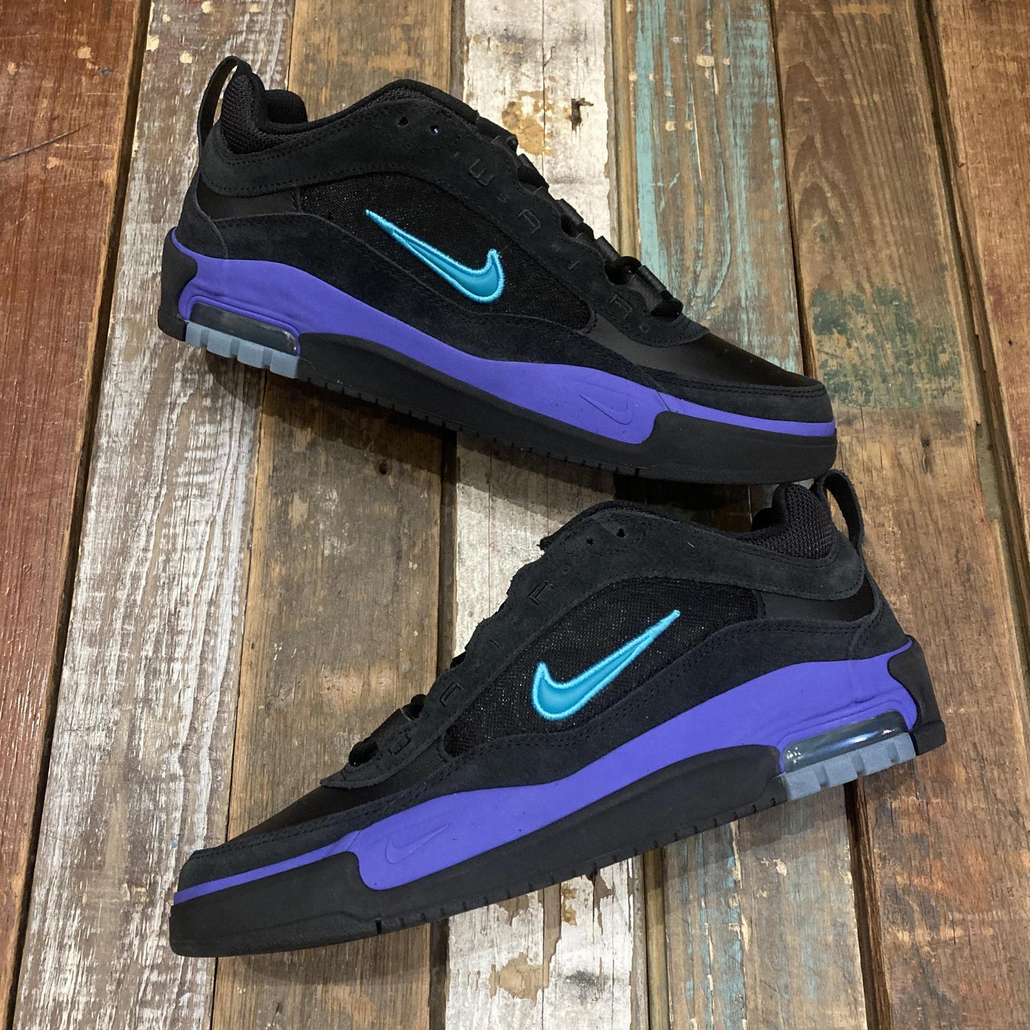 NIKE AIR MAX ISHOD "Dusty Cactus"