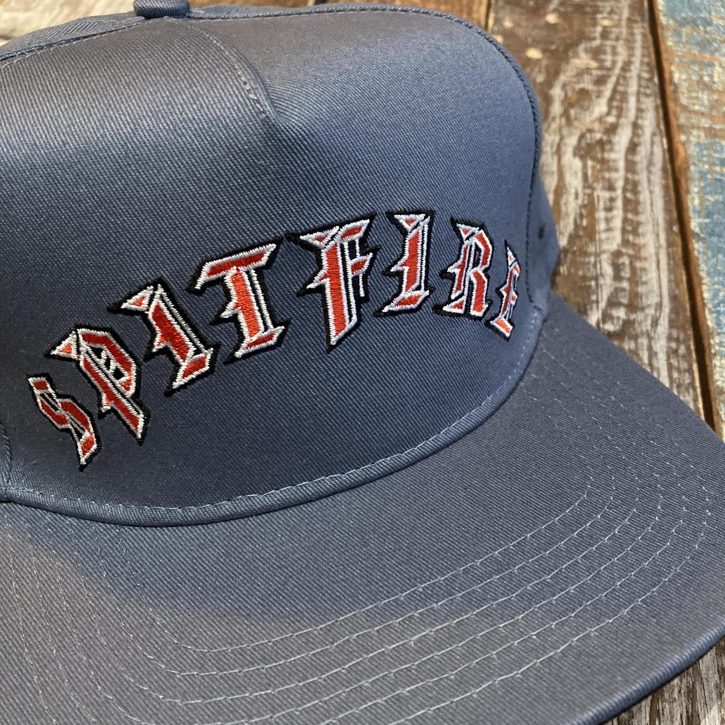 SF OLD E ARCH HAT ADJ-BLUE/RED
