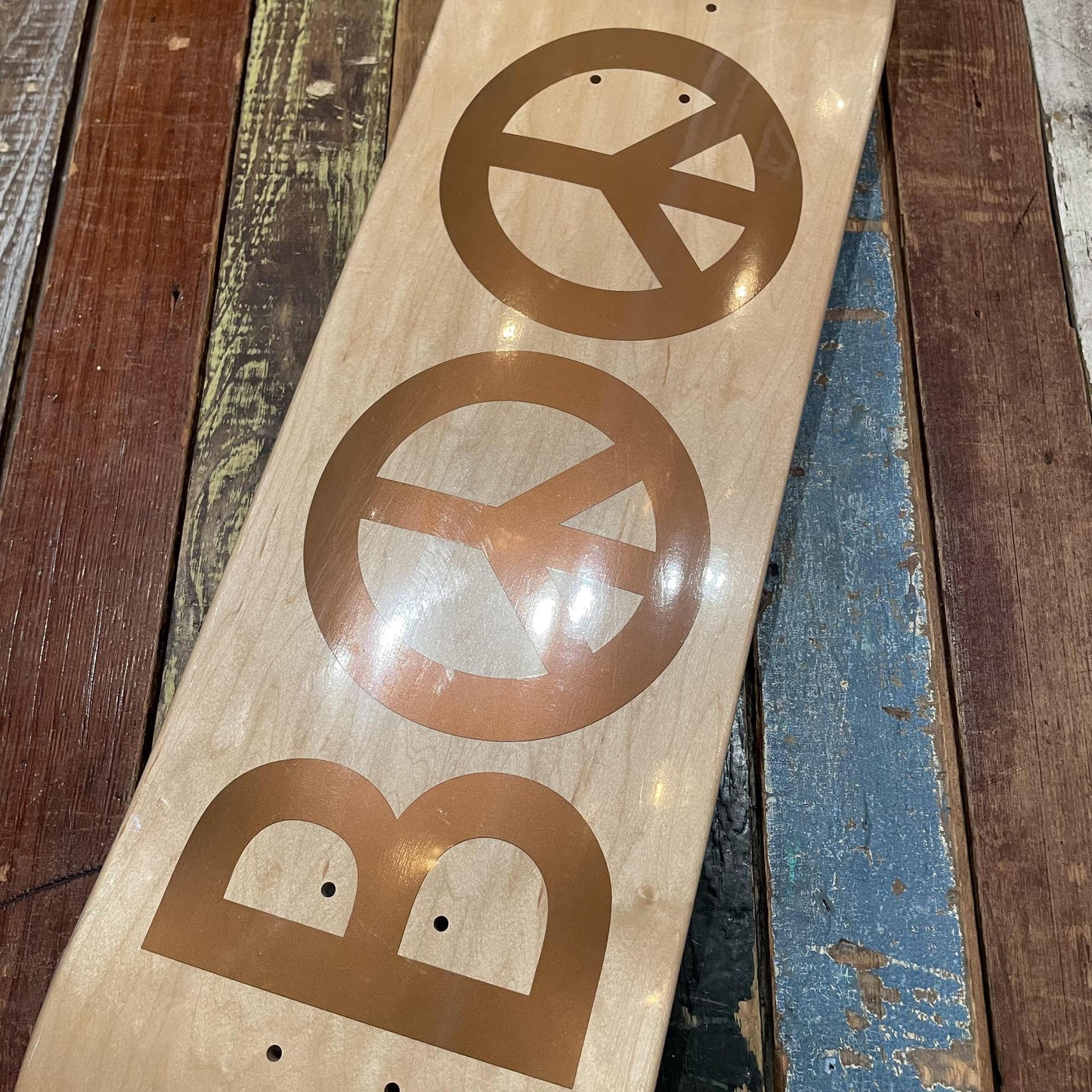 DGK Peace Boo Deck 8.25
