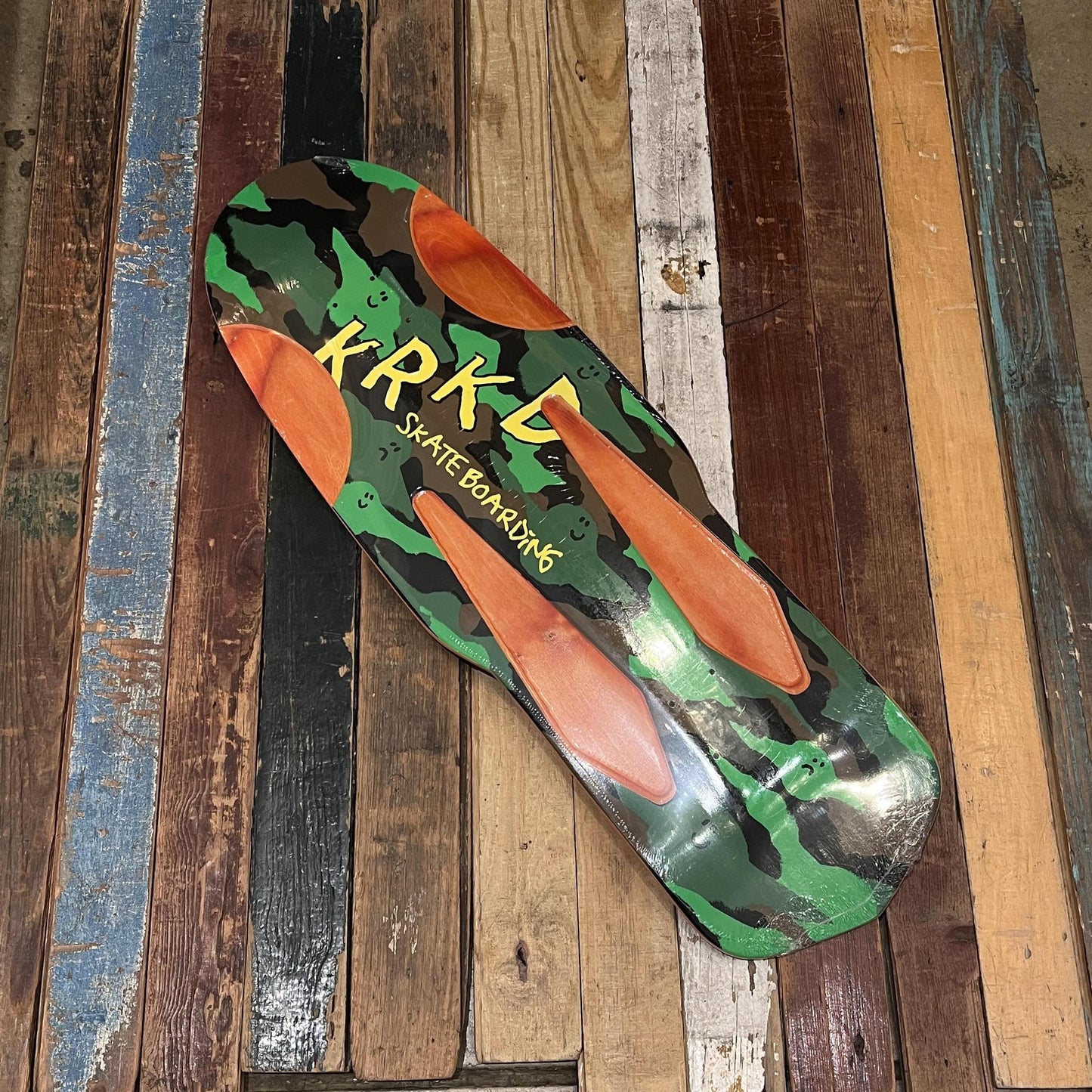 Krooked Kamo Diamond Quade 10.75" Deck