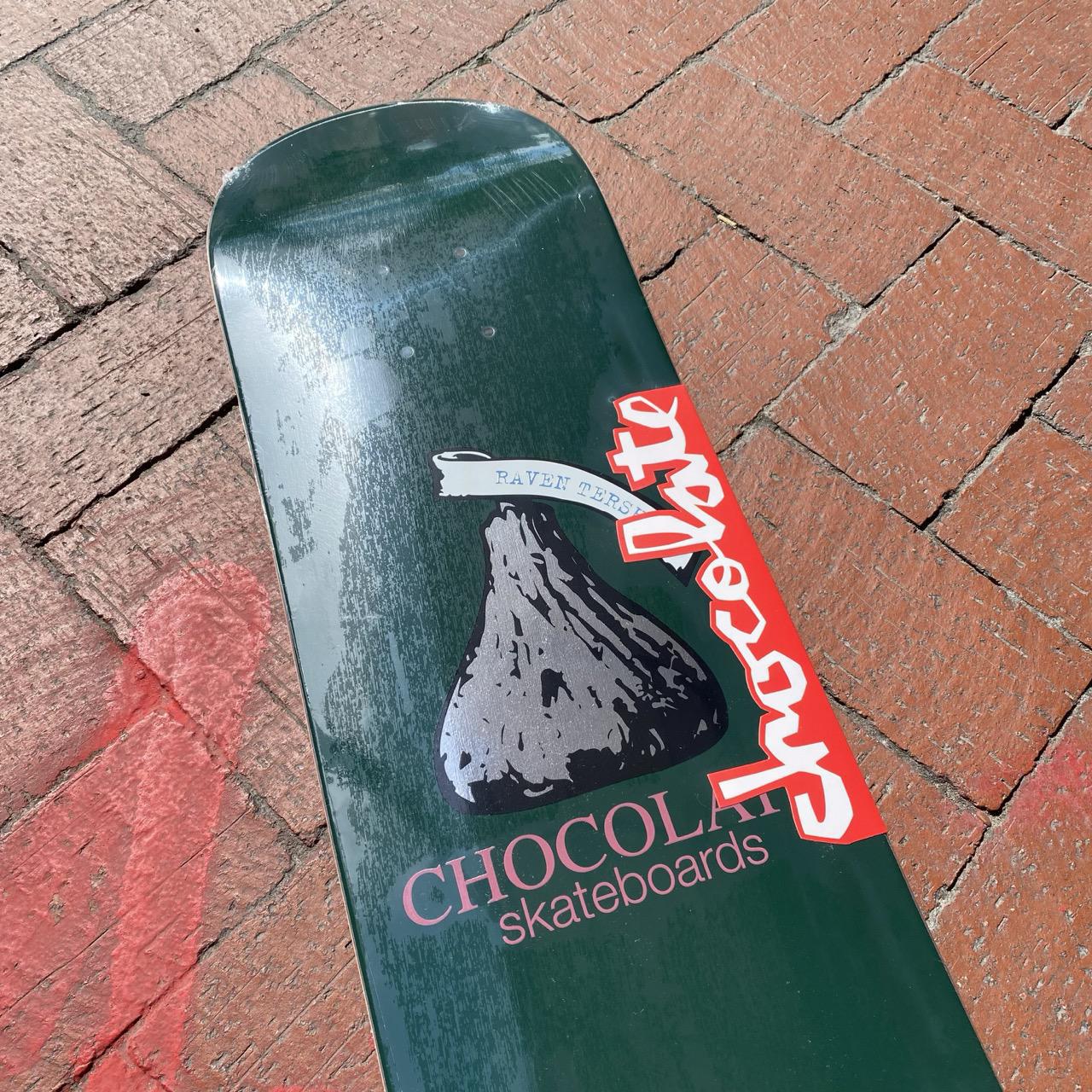 Chocolate Tershy Kiss Deck 8.3"