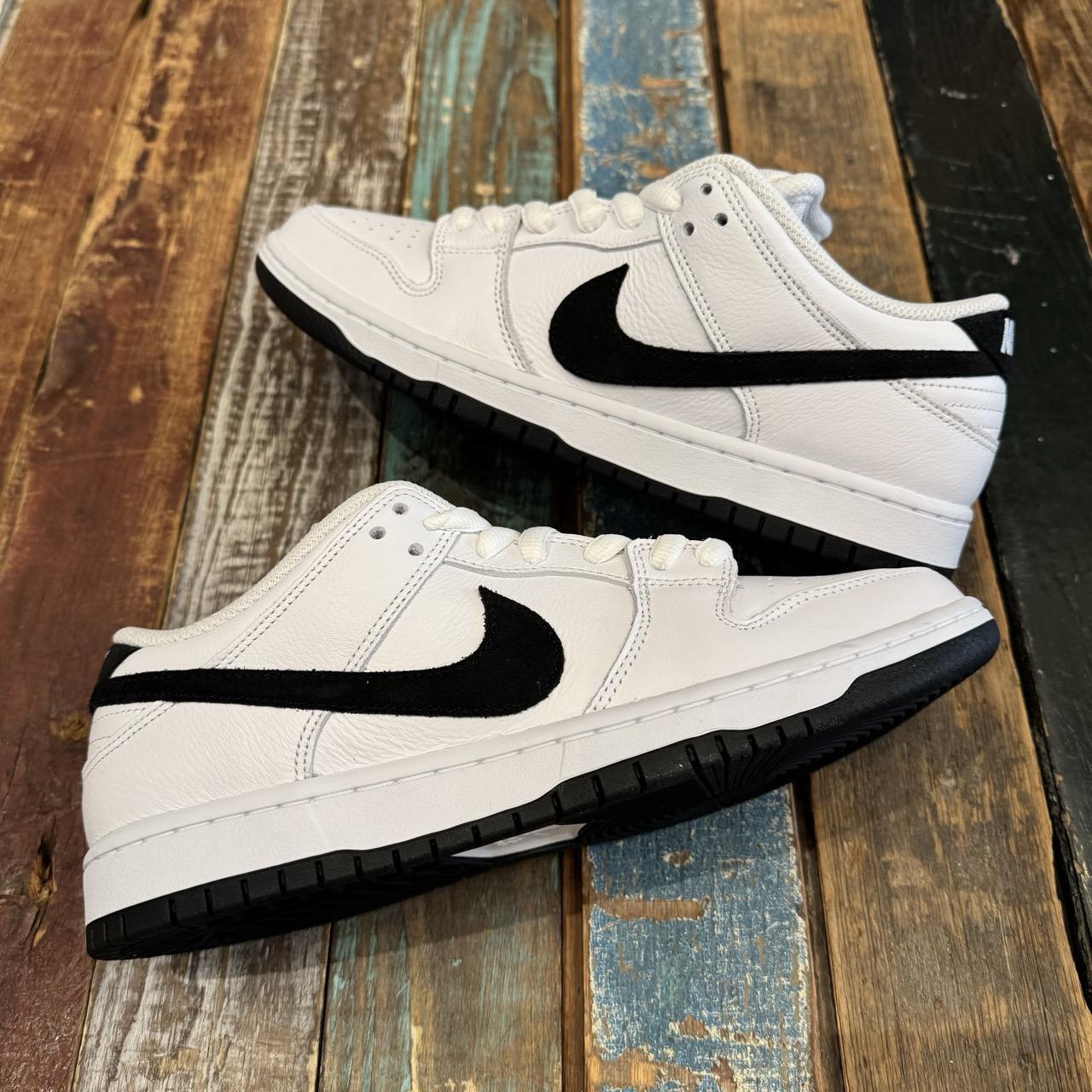 Nike SB Dunk Low Pro (White/Black)