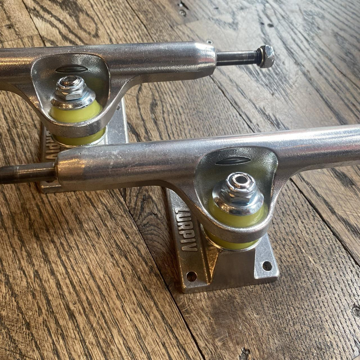 Lurpiv 3 Hollow Trucks - Polished