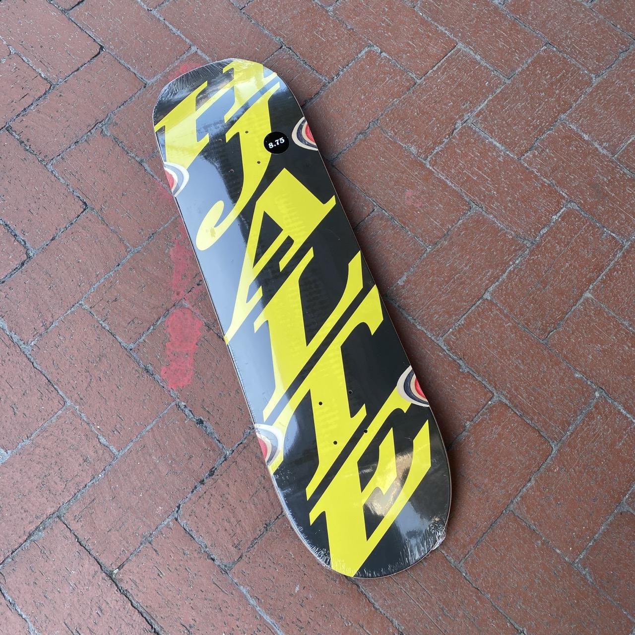 Hardbody HJALTE STACKED 8.75"