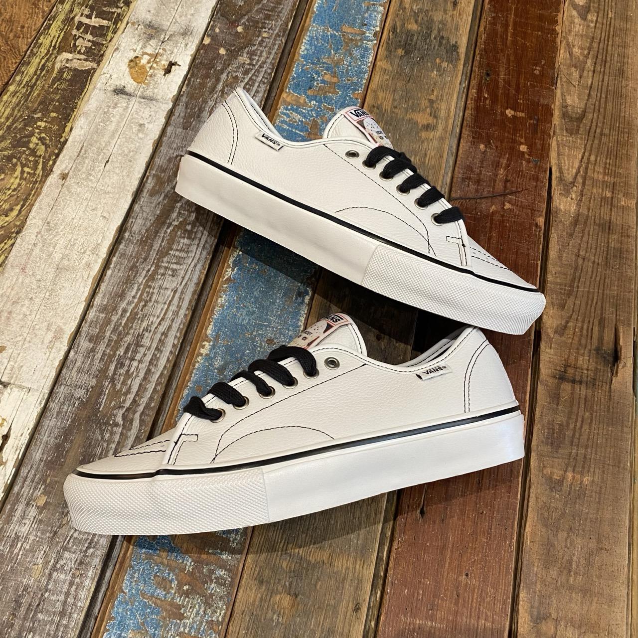 Vans AVE HOCKEY (WHITE)