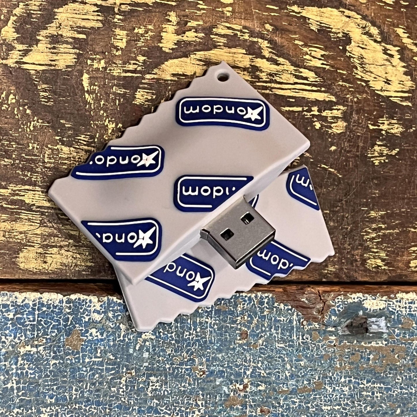 CONDOM USB