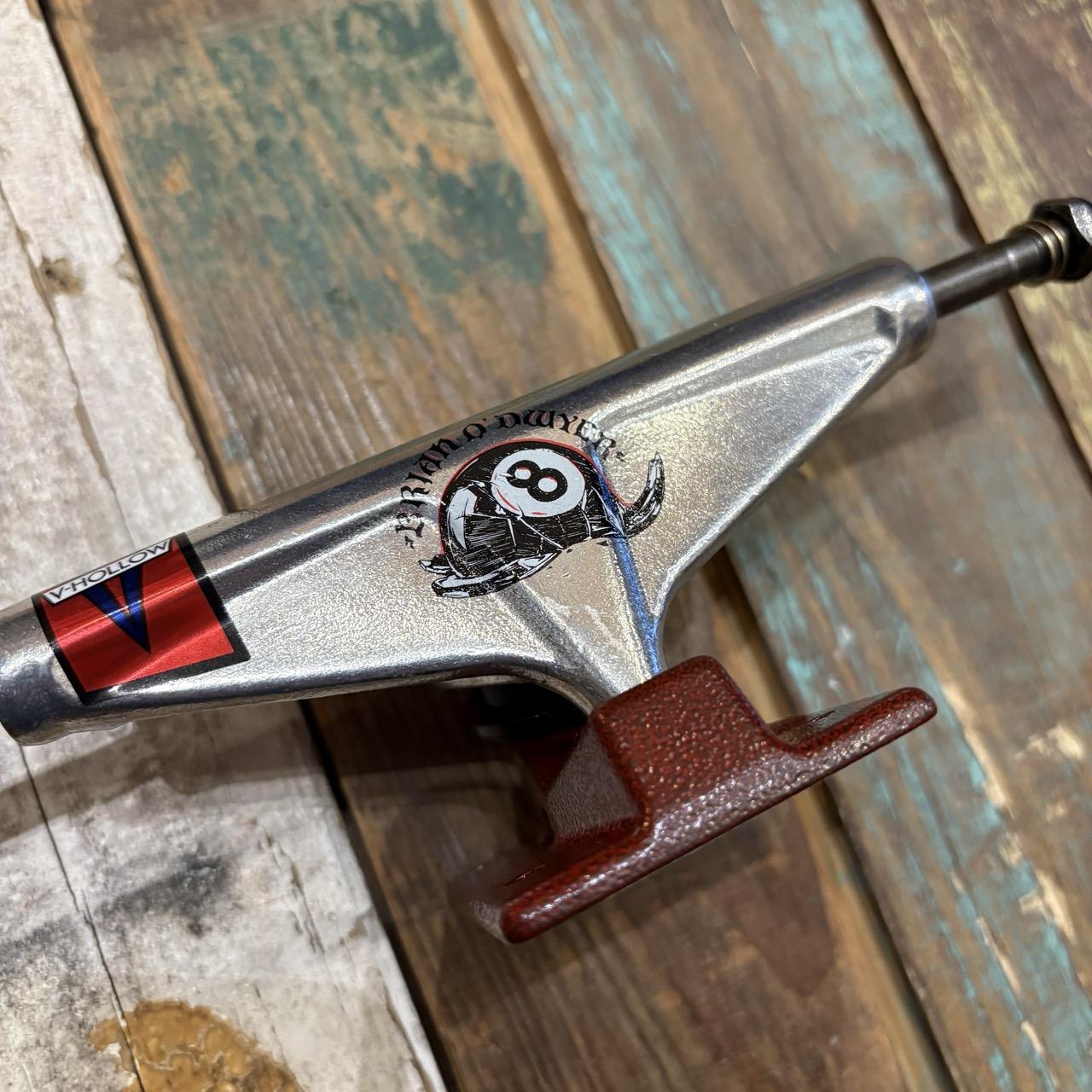 Venture Trucks VHL ODWYER PRO Trucks