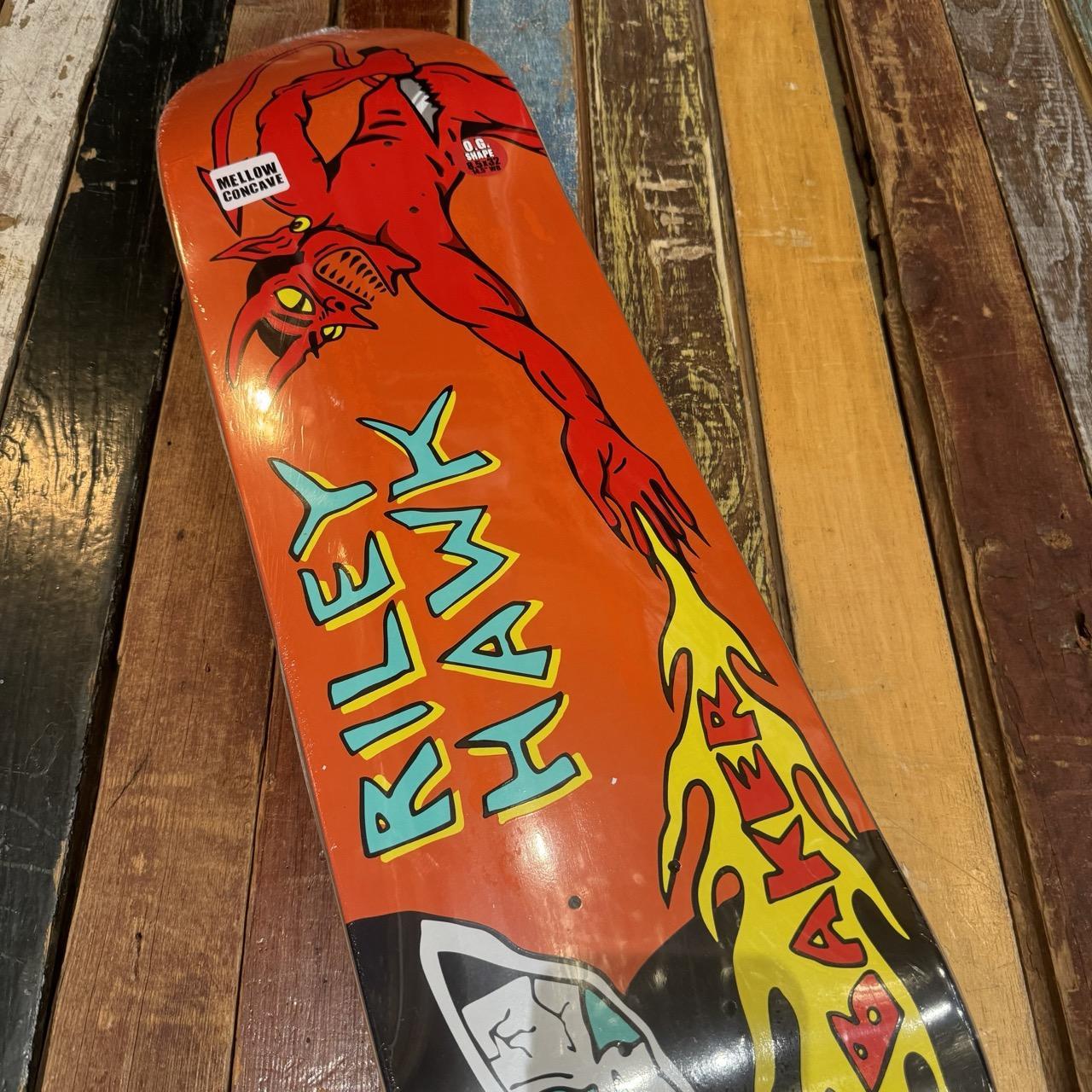 Baker Riley Hawk Evil vs Evil Deck 8.5"