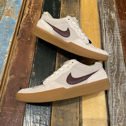 NIKE SB Force 58 (Cream/Burgundy Crush)
