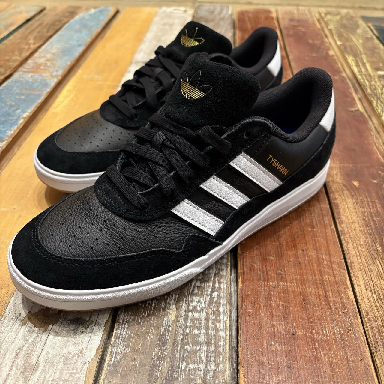 Adidas Tyshawn II (Black / White / Gum)