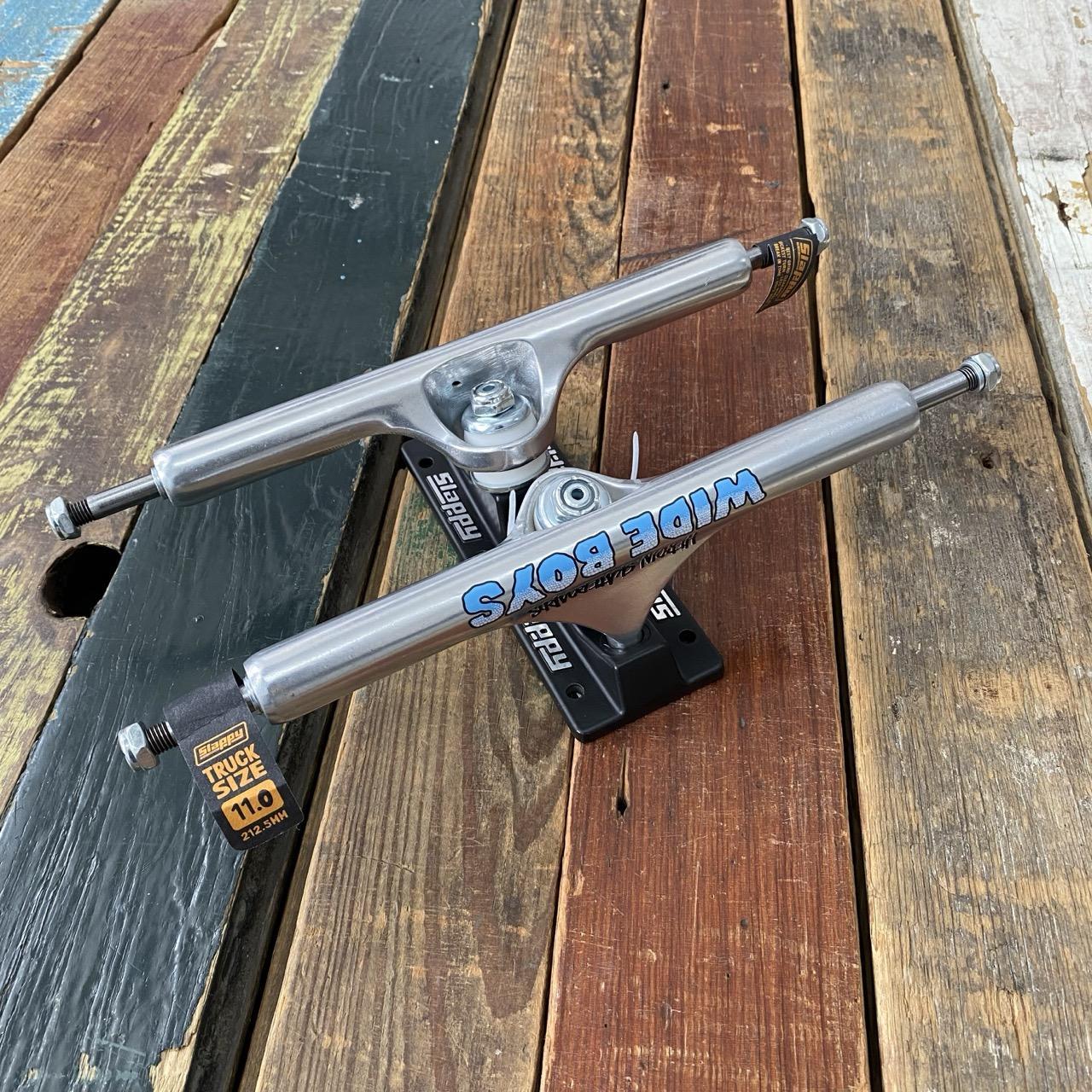 Slappy Trucks ST1 Hollow Wide Boy 11.0" - Polished/Black