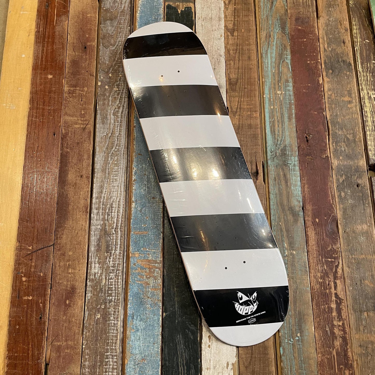 Hopps x Labor Barrier Deck Black/White 8.125"