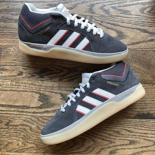 Adidas Tyshawn (Carbon/White)