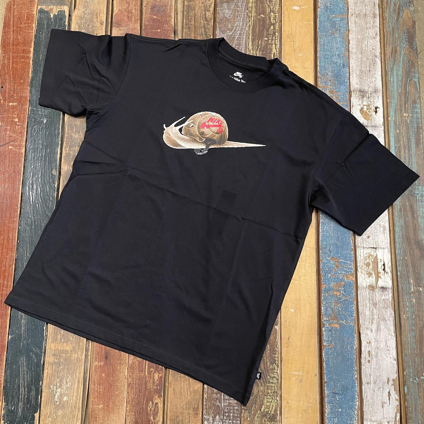 Nike SB Max90 Snail Graphic Skate Tee Black