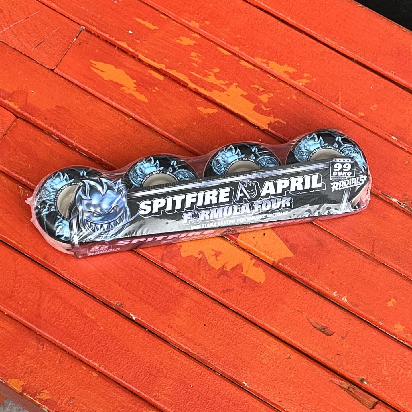 Spitfire Formula Four 99Duro X APRIL Bighead Rose Natural 54mm
