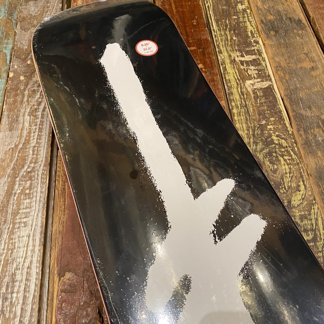 Gang Spray Blk/Wht Deck 8.25"