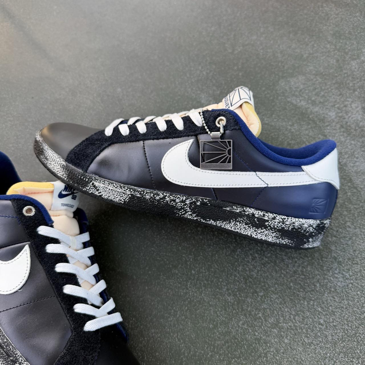 Nike SB Zoom Tennis Classic Rassvet QS