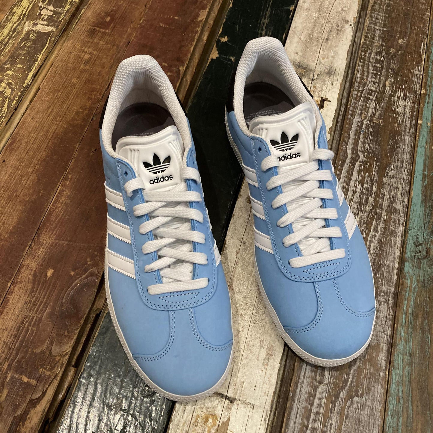 Adidas X Familia Gazelle ADV MNUFC