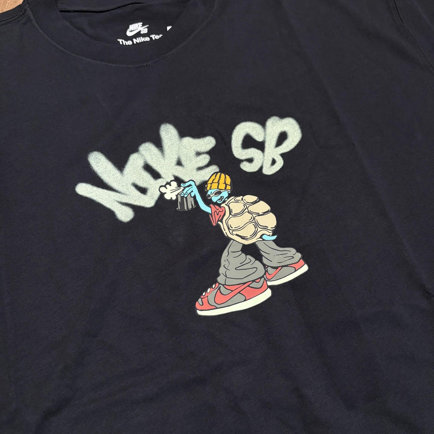 Nike SB Max90 Tag Graphic Skate Tee Black