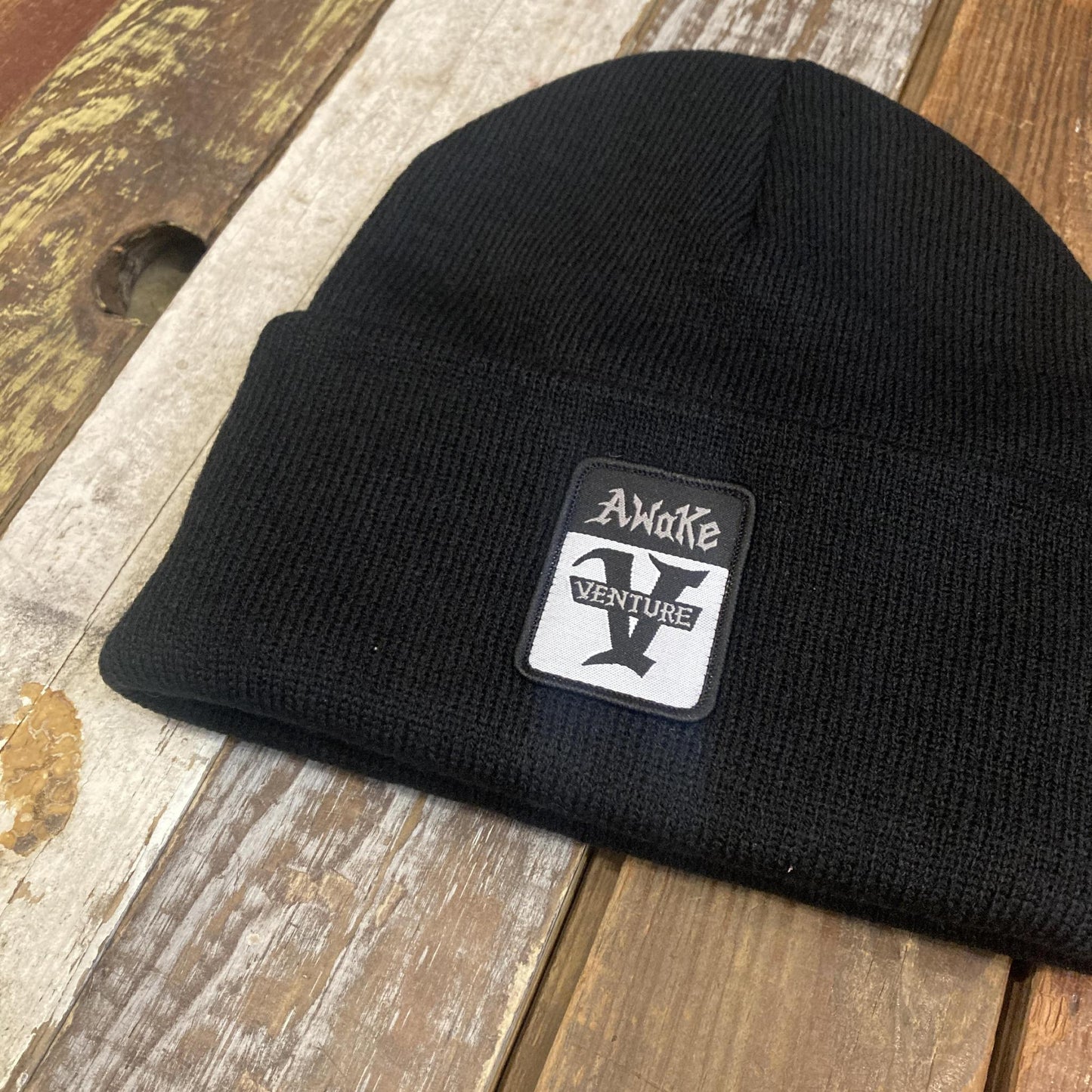 Venture Beanie AWAKE LTD CUFF BLACK