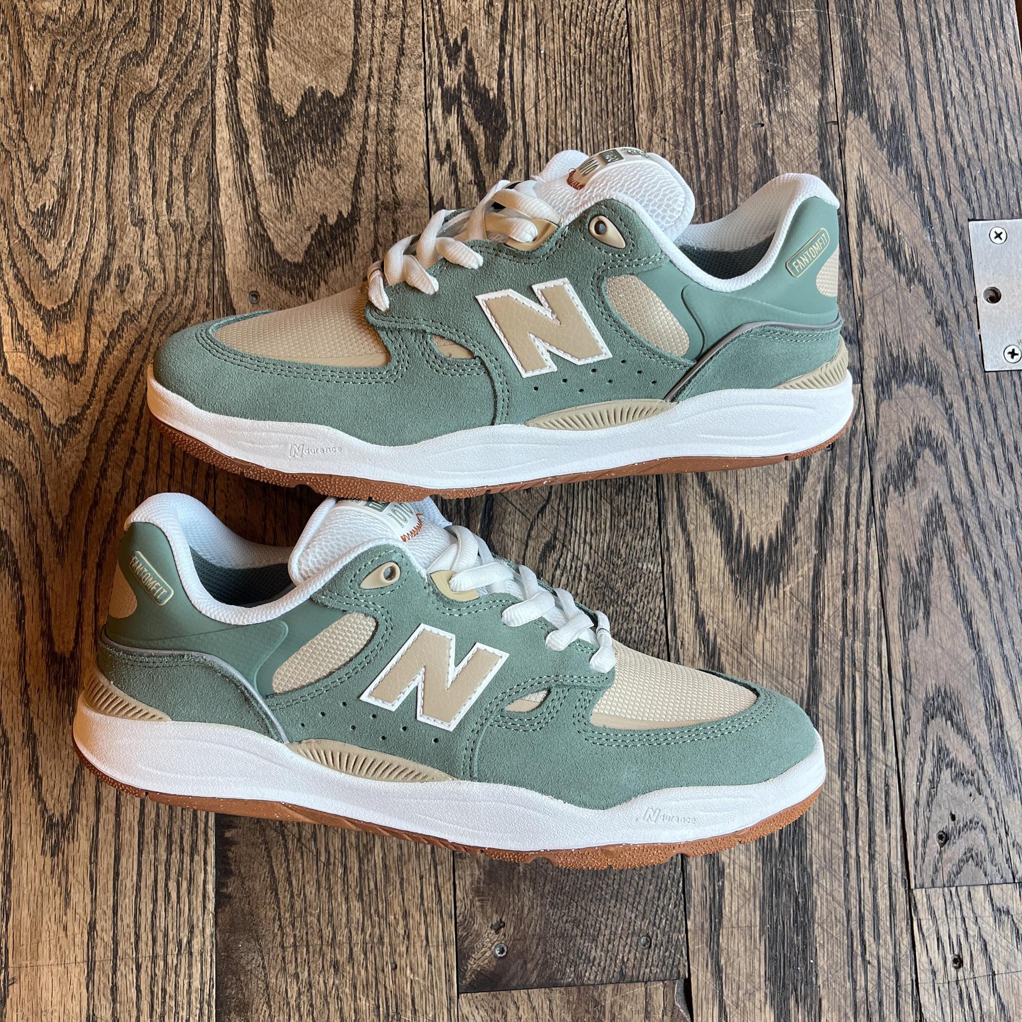「CENTURY 21 センチュリー ツゥー・ワン」 マガジン New Balance Numeric NM1010TC Tiago Juniper/Sandstone – humidity