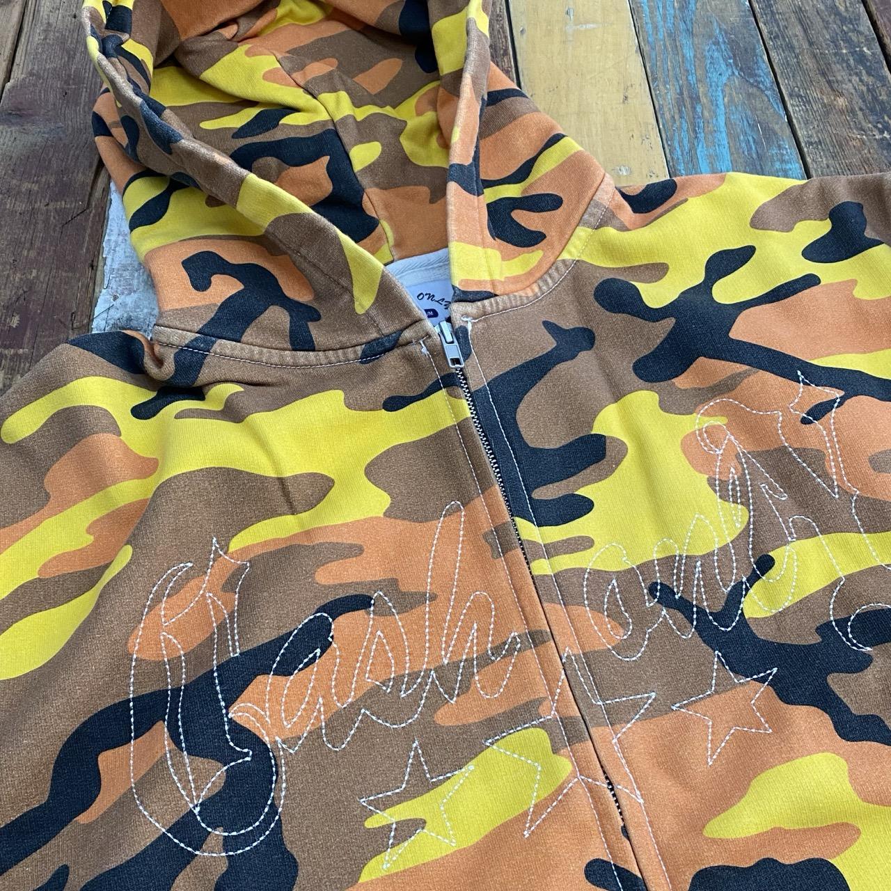 Cash Only Strip Zip-Thru Hood