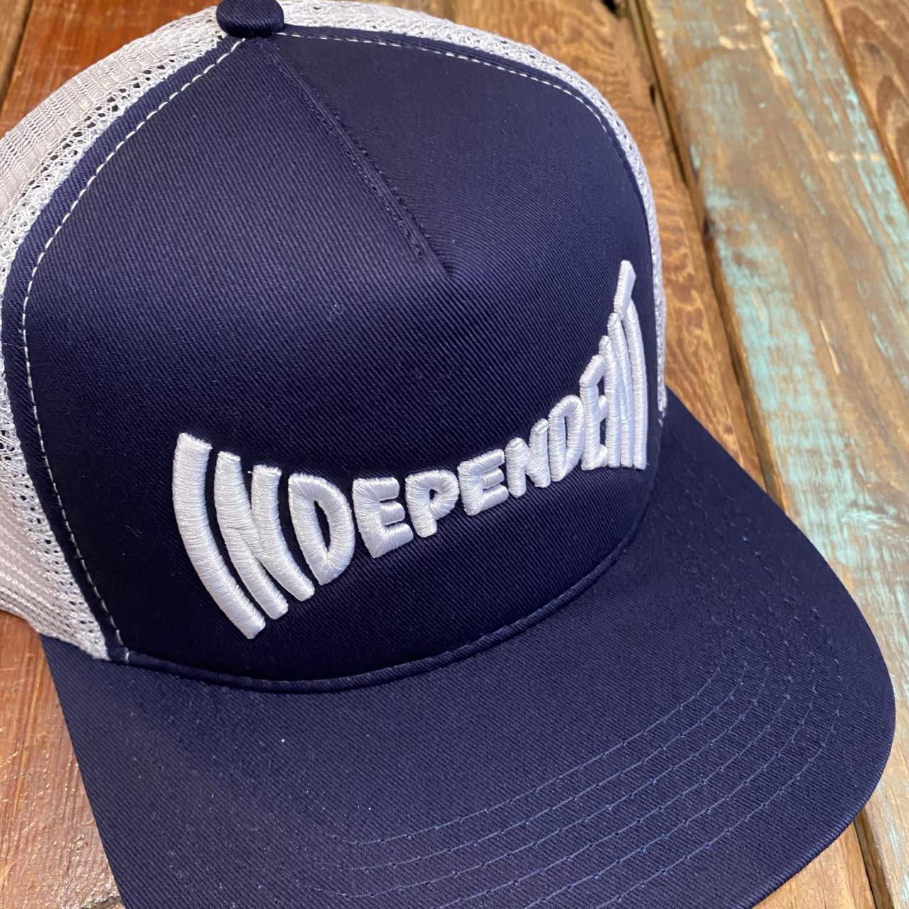 Independent Span Mesh Trucker Structured Hat (White/Navy)