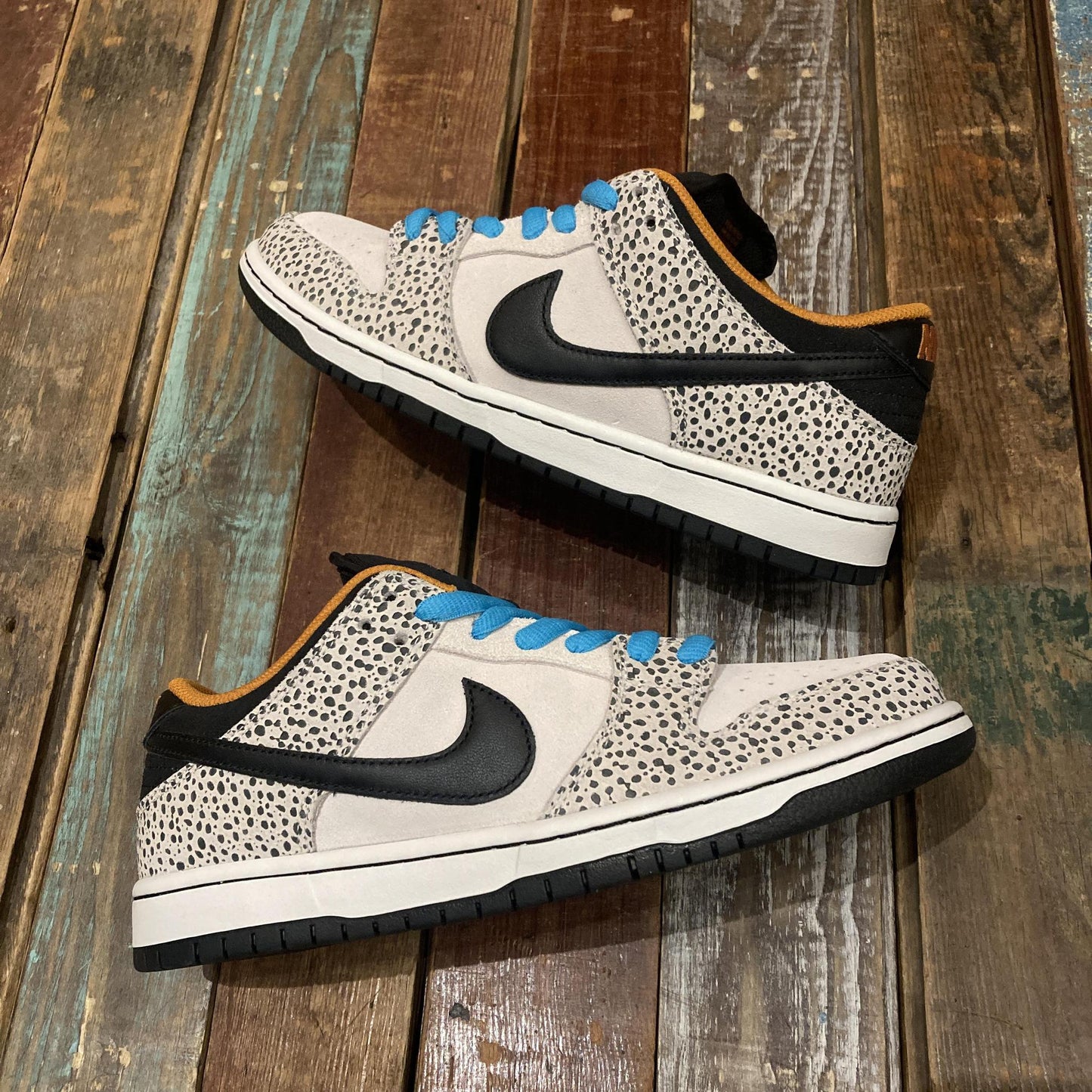 Nike SB Dunk Low Electric Pack Olympic Safari