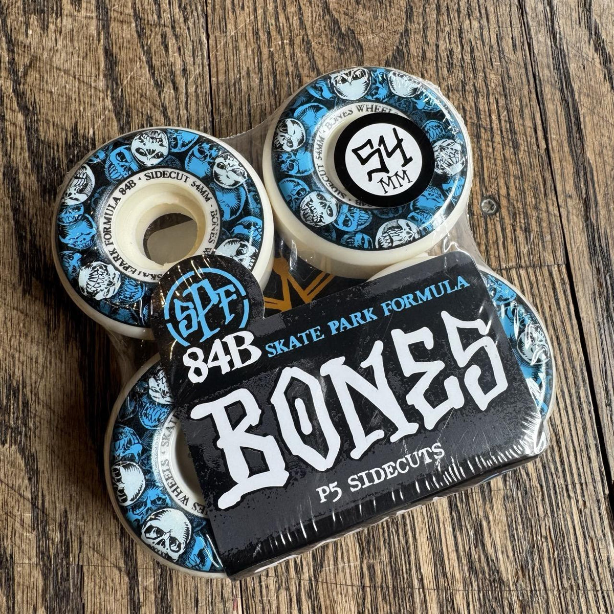 Bones SKATEPARK FORMULA 54mm P5 SIDECUTS 84B