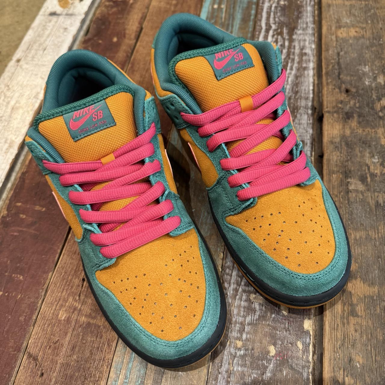 Nike SB Dunk Low Pro Green Noise Watermelon