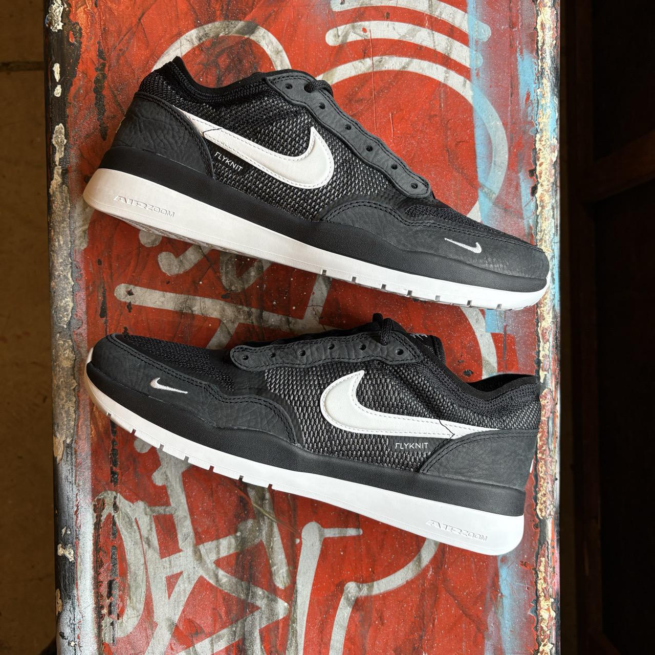 Nike SB PS8 Black