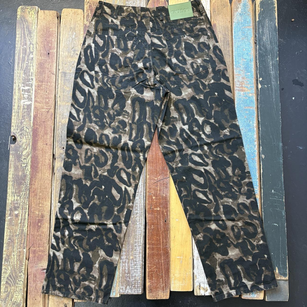 GX1000 Baggy Pants - Leopard Camo