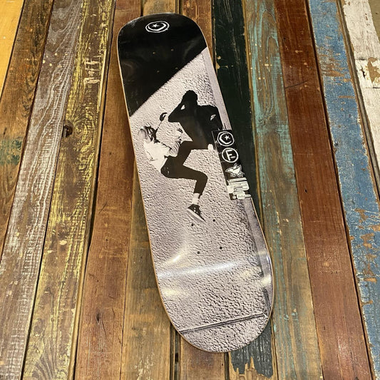 Foundation JGB Push Deck 8.25"