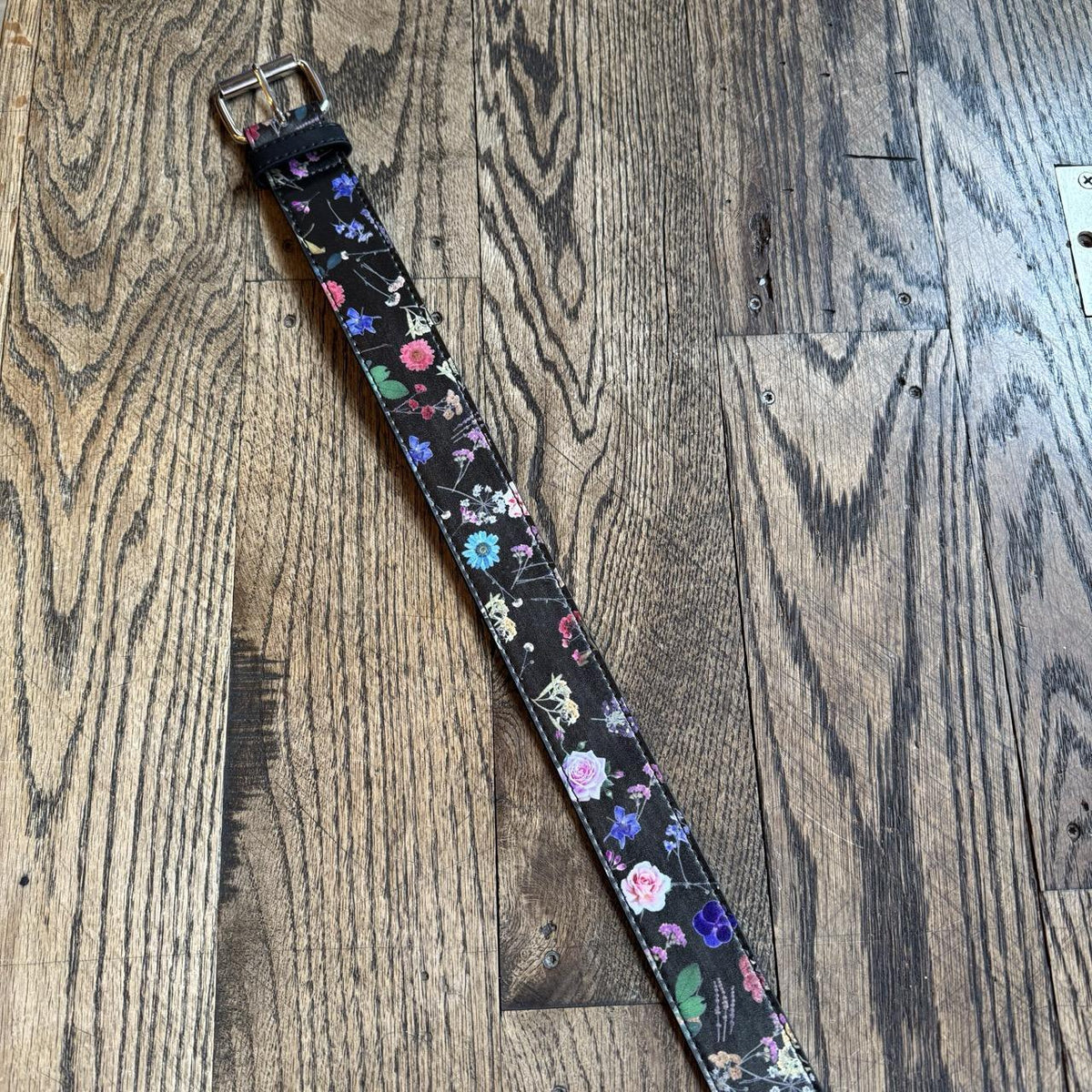 Loosey Smell The Flowers Belt