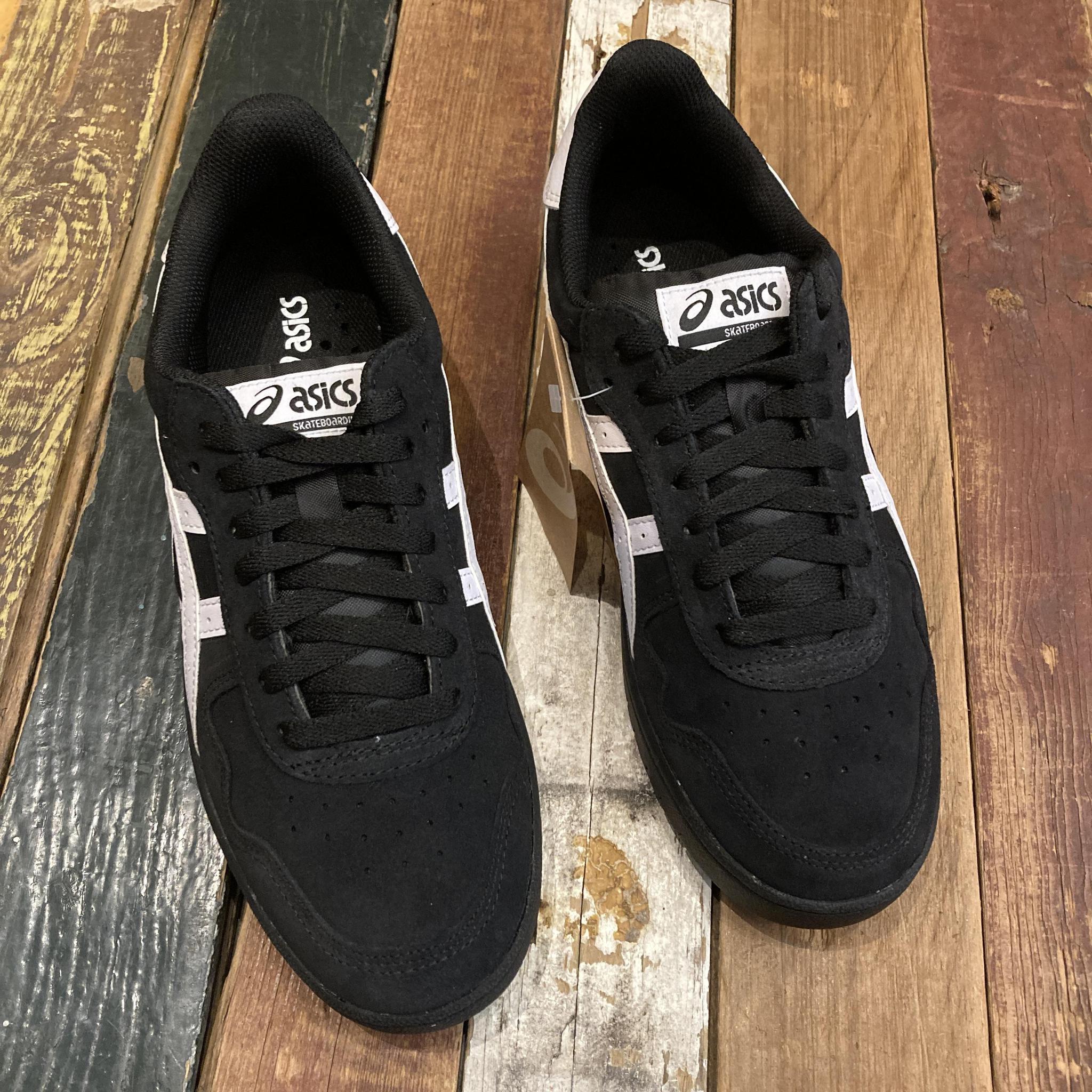 ASICS JAPAN PRO BLACK/WHITE – humidity ASICS JAPAN PRO BLACK/WHITE – humidity