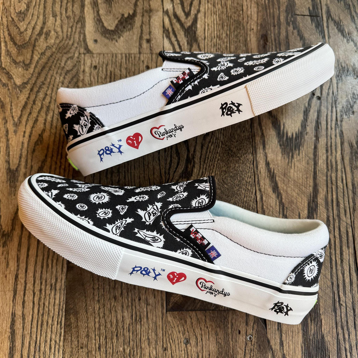 Vans Slip-On - Punk And Yo (Black/White)