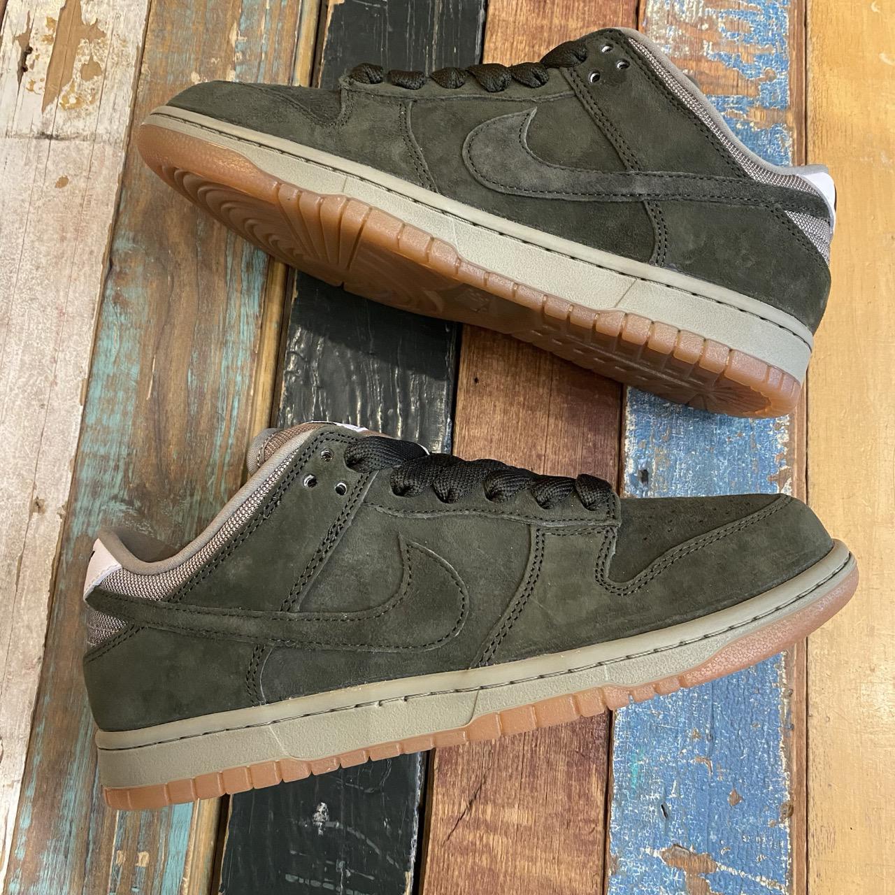 Nike SB Dunk Low Pro B "Sequoia and Light Army"